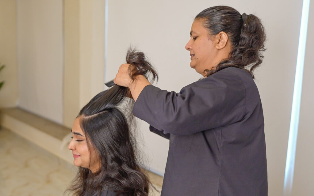 Professional Makeup Courses in Lahore – Cosmetology Edge