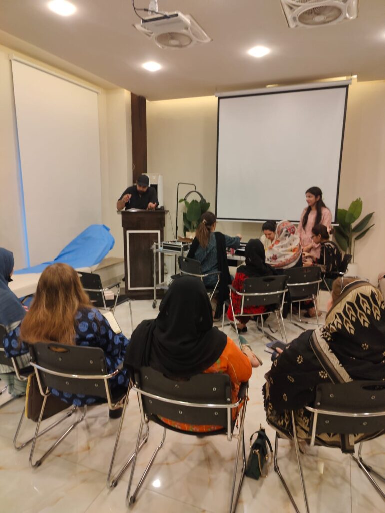 Makeup Training Courses Near Thokar | Cosmetology Edge